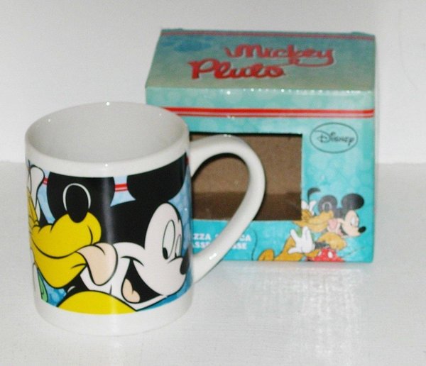 Porzellantasse von Mickey mit Pluto