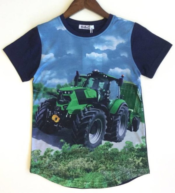 T-Shirt von Squared and Cubed mit Traktor- Motiv